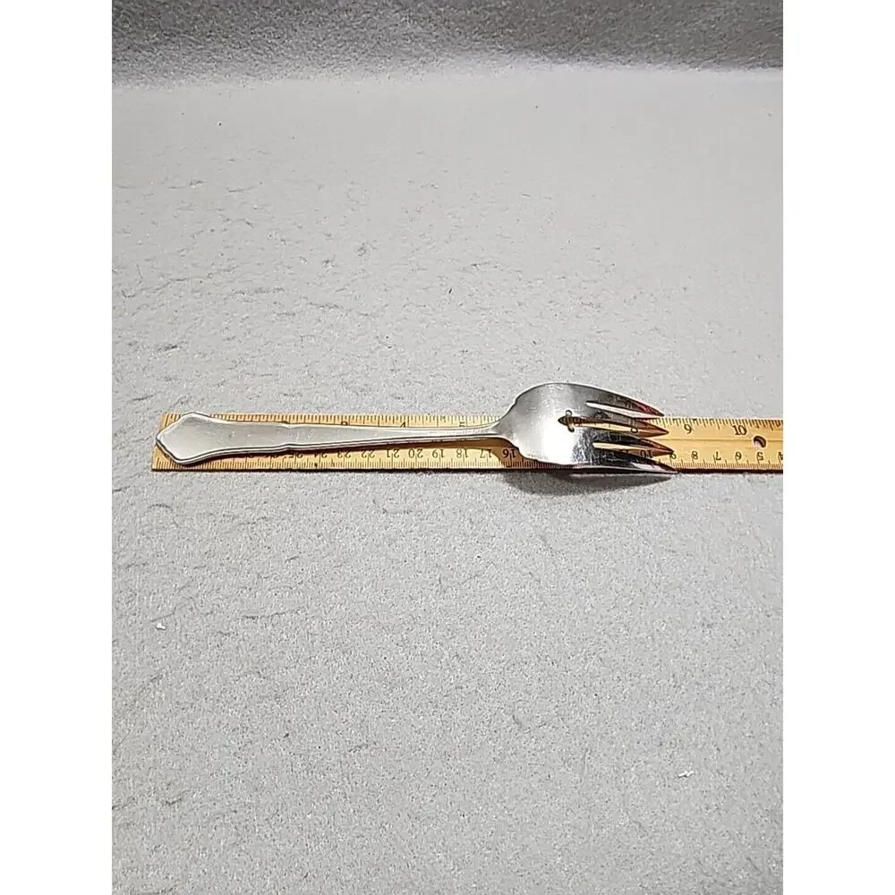 Oneida ASHMORE Cold Meat Serving Fork Burnished & Glossy Stainless Silverware